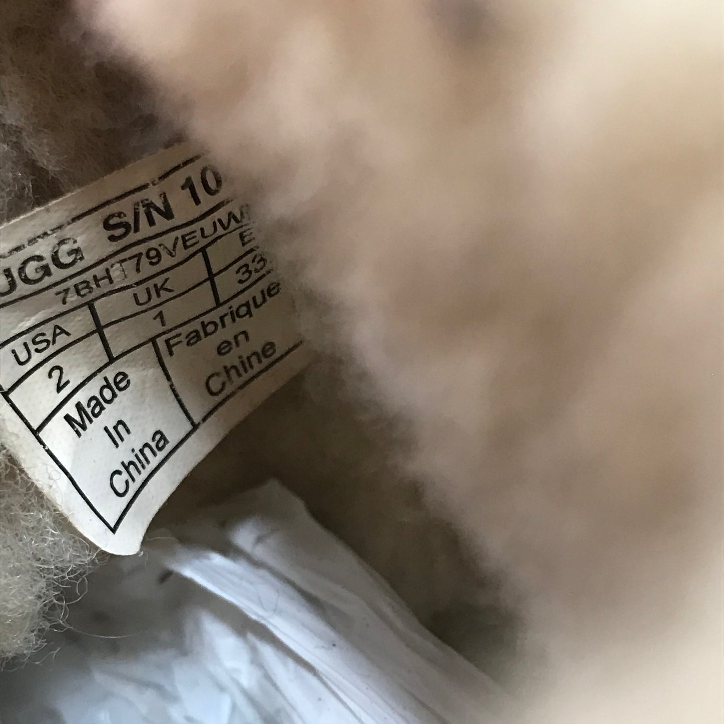 Ugg Classic Short Boots Chestnut Shoes Girls Size 2