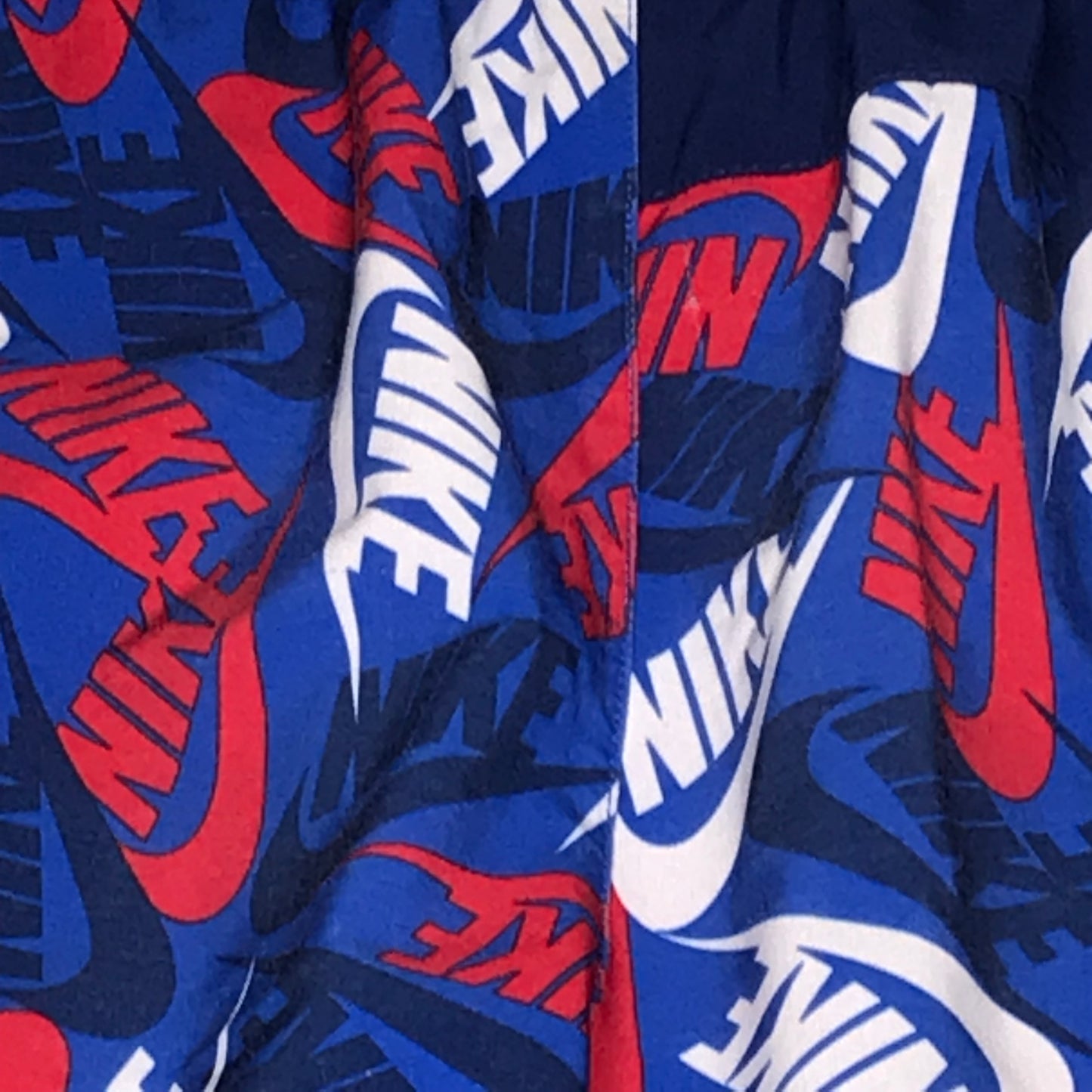 Nike Boy Sportswear Logo Print Shorts Blue Red Size XL(18-20)