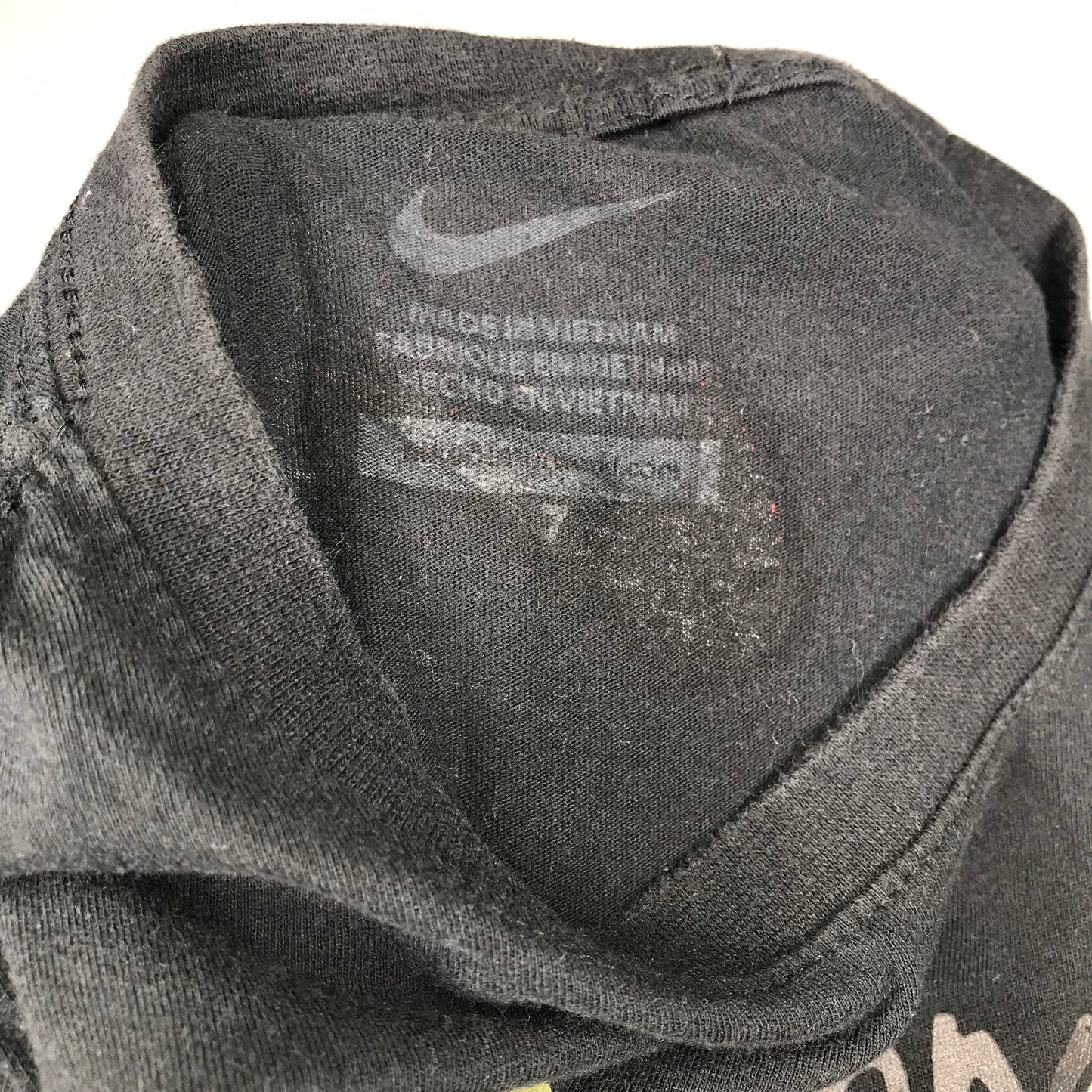 Nike Kids Sportswear Graphic T-Shirt Black Boys Size 7